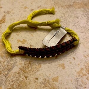 Delia's VTG String Friendship Bracelet NWT Brass Leaf Feather Curved Yellow OS